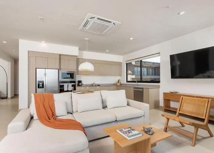 Naumi N452 | High Floor 2br Ocean View In Playas Del Coco *
