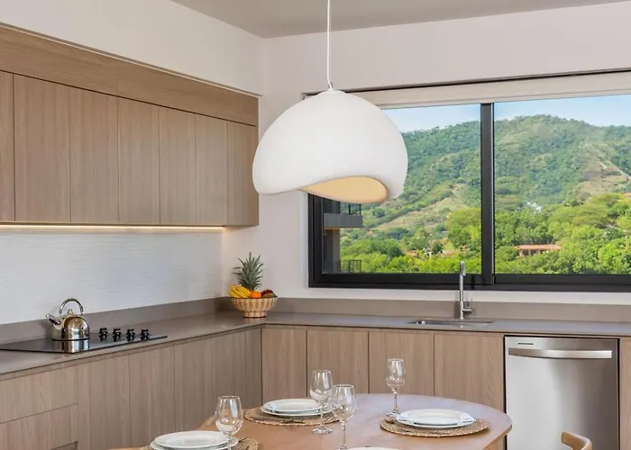 Naumi N452 | High Floor 2br Ocean View In Playas Del Coco Holiday home *
